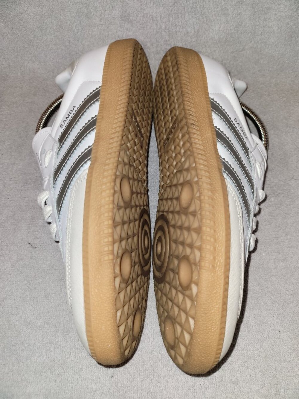 Adidas Samba OG Women's Size 9 White Silver Tan Gum Sole Sneakers JI2725 (#2443) - Picture 7 of 16